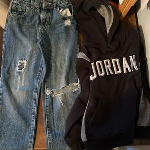 Bundle size 7 distress jeans adjustable waist epic threads Jordan gently used